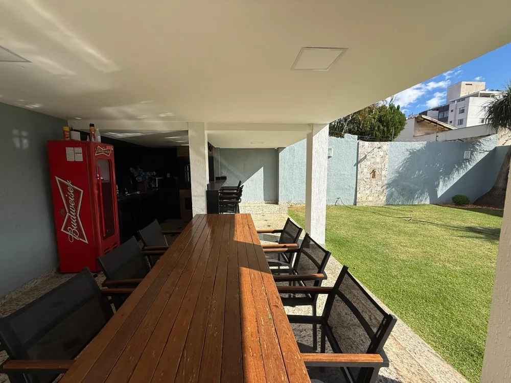 Casa, 4 quartos, 224 m² - Foto 1