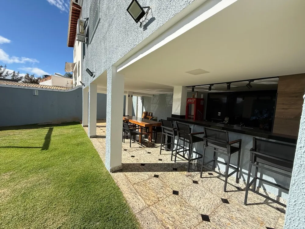 Casa, 4 quartos, 224 m² - Foto 3