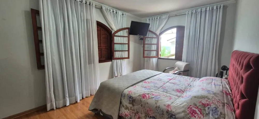 Casa, 4 quartos, 233 m² - Foto 4