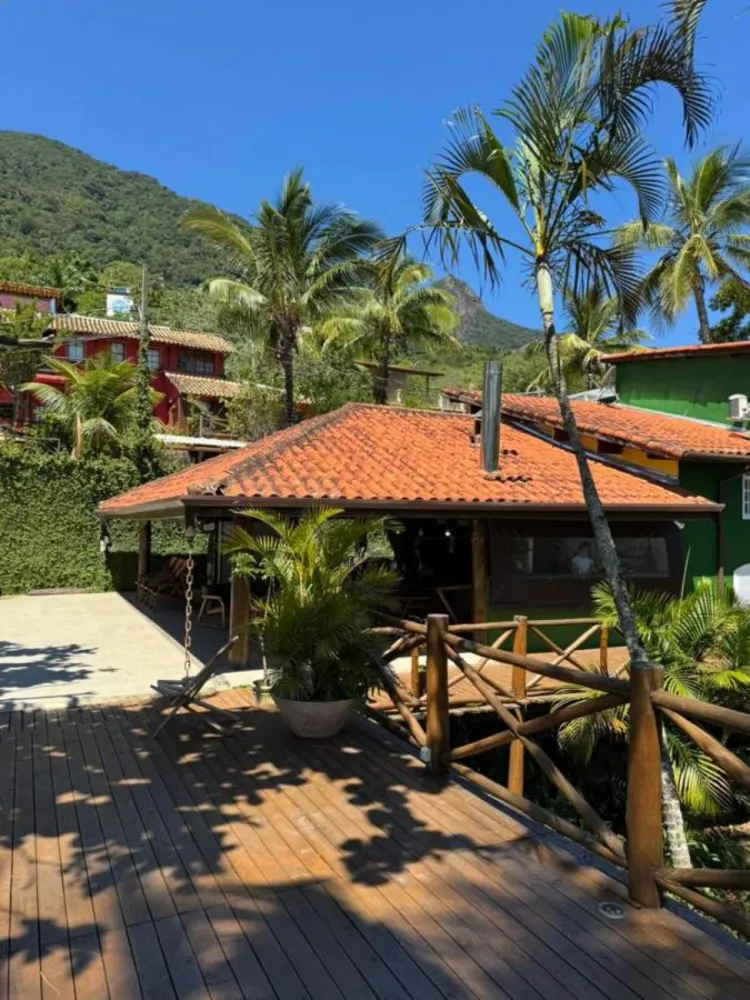 Casa, 4 quartos, 1303 m² - Foto 1