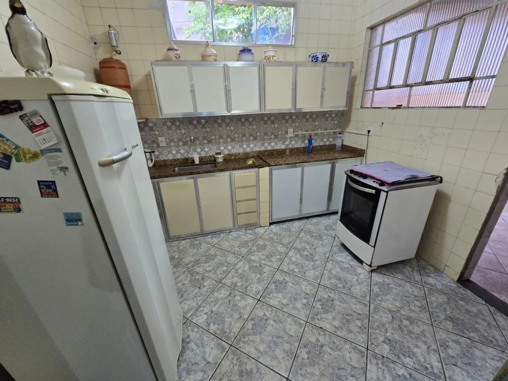 Casa, 6 quartos, 230 m² - Foto 13