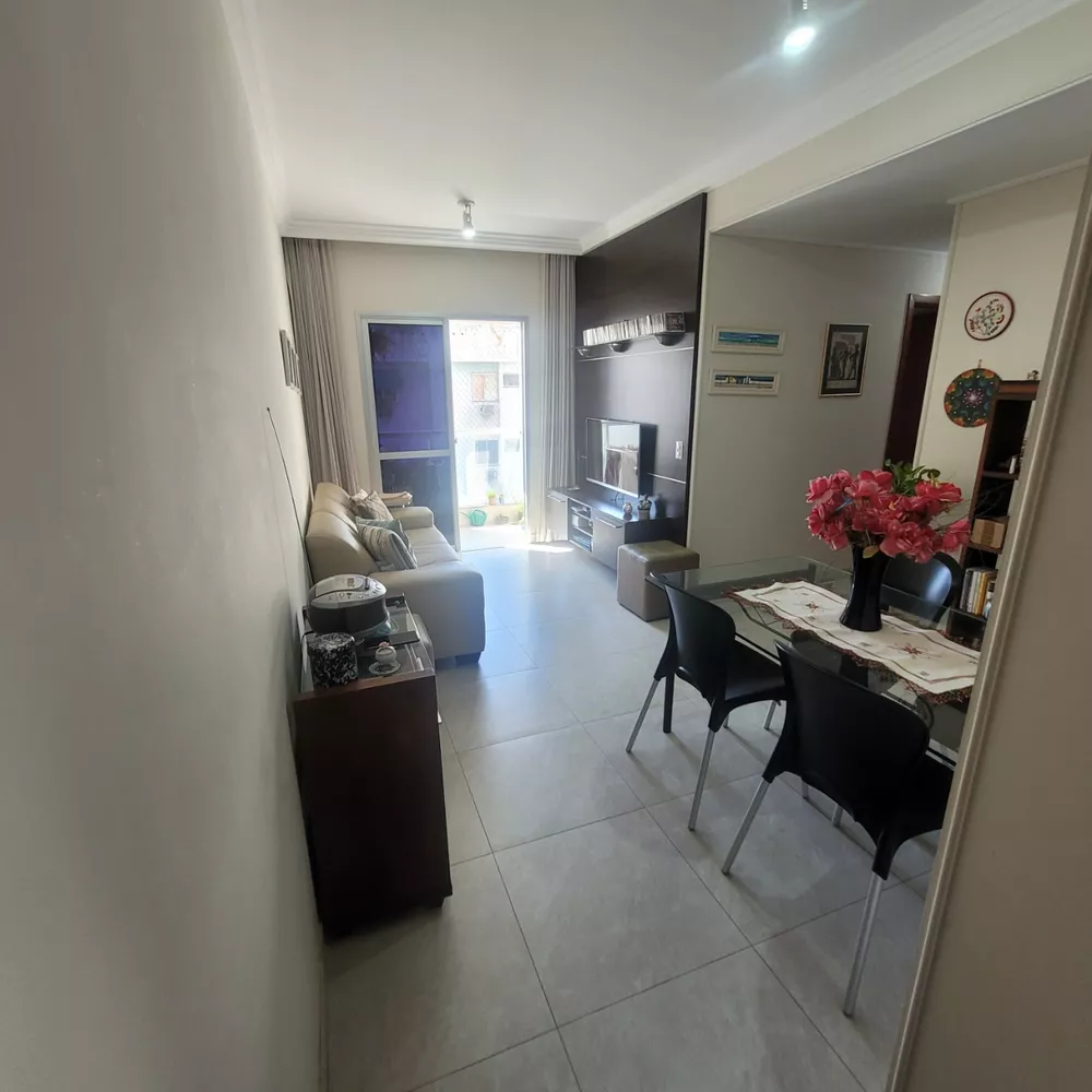 Apartamento à venda com 3 quartos, 80m² - Foto 3