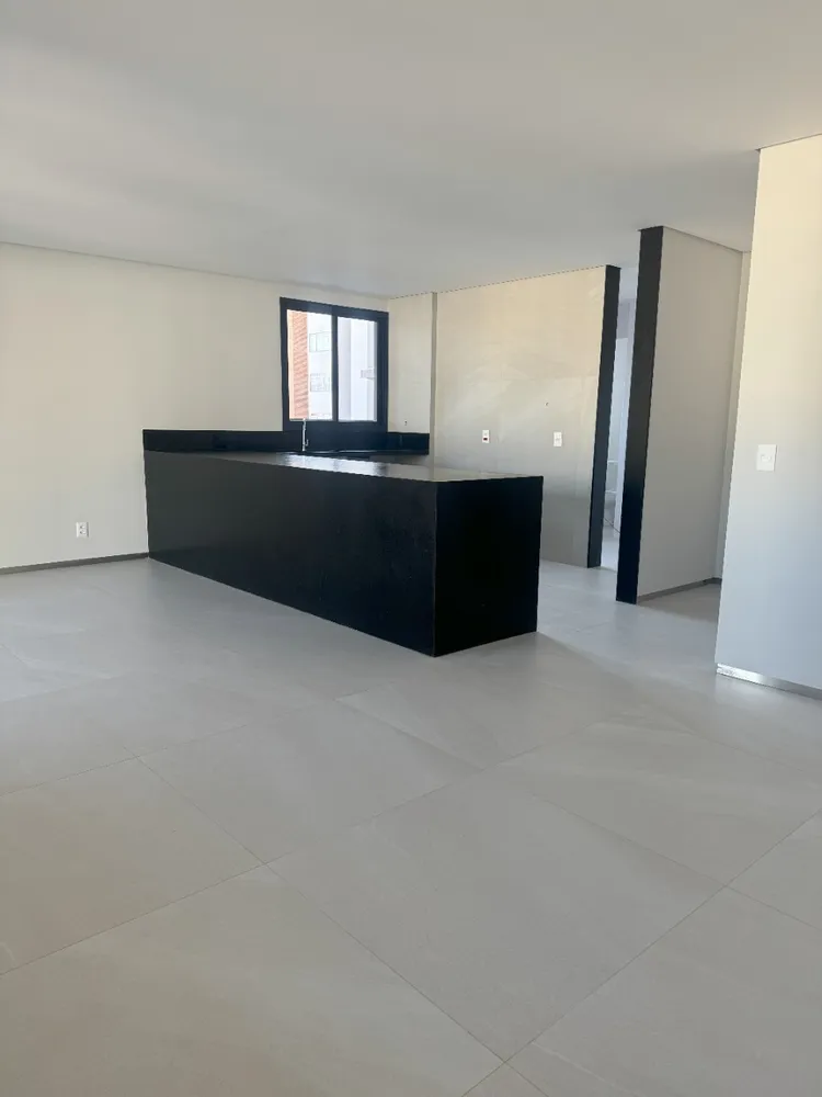 Apartamento, 3 quartos, 138 m² - Foto 2