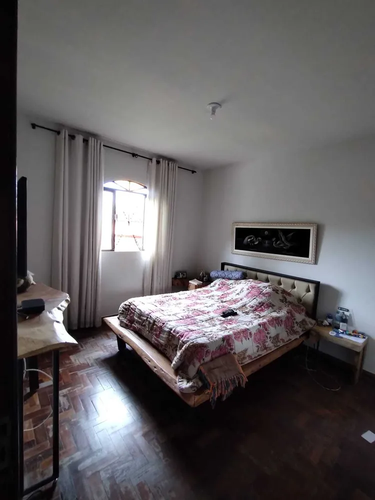 Casa, 4 quartos, 226 m² - Foto 5