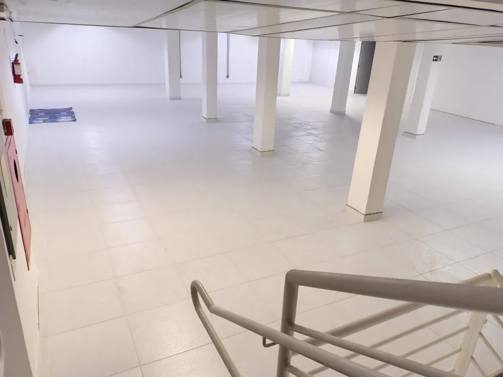 Loja-Salão, 1205 m² - Foto 17