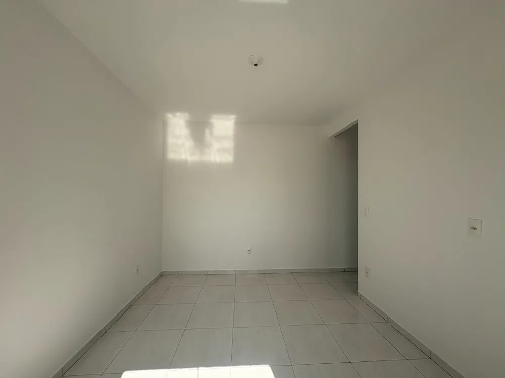 Casa, 3 quartos, 81 m² - Foto 4