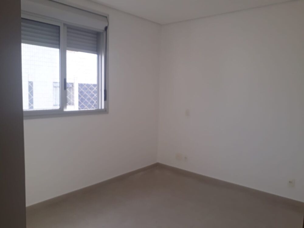 Apartamento à venda com 4 quartos, 120m² - Foto 4