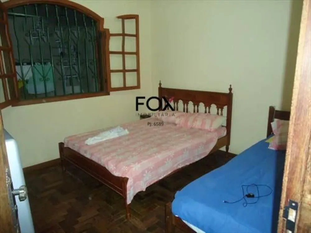 Casa, 3 quartos, 246 m² - Foto 2