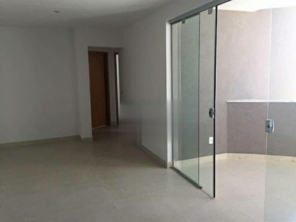 Apartamento à venda com 3 quartos, 80m² - Foto 3