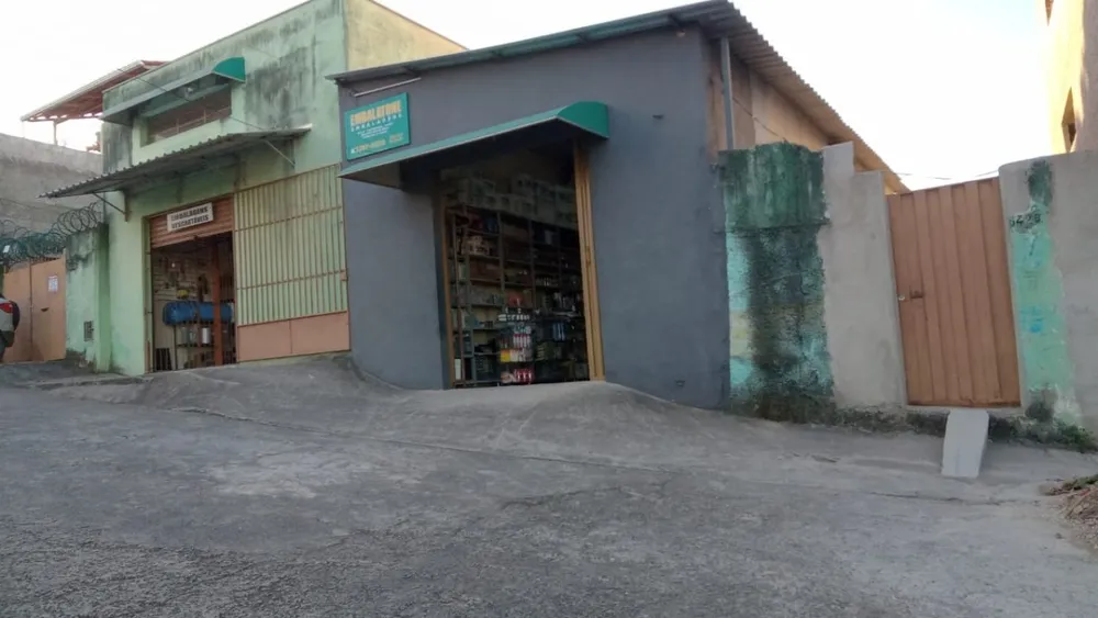 Depósito-Galpão, 600 m² - Foto 1