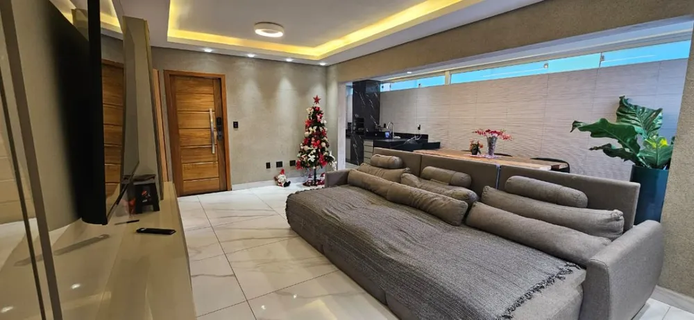 Apartamento, 3 quartos, 130 m² - Foto 1