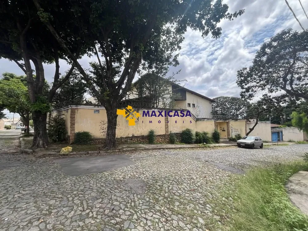 Casa, 3 quartos, 364 m² - Foto 1