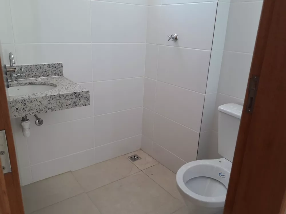 Apartamento à venda com 2 quartos, 45m² - Foto 2