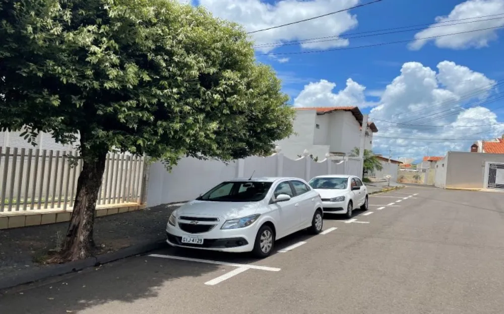 Casa, 3 quartos, 594 m² - Foto 2
