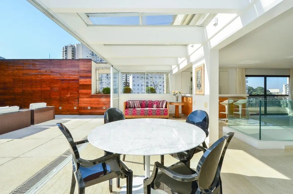 Cobertura, 3 quartos, 370 m² - Foto 1