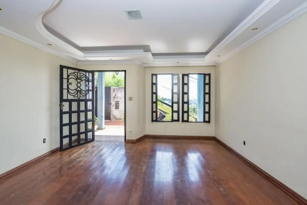 Casa, 4 quartos, 336 m² - Foto 2