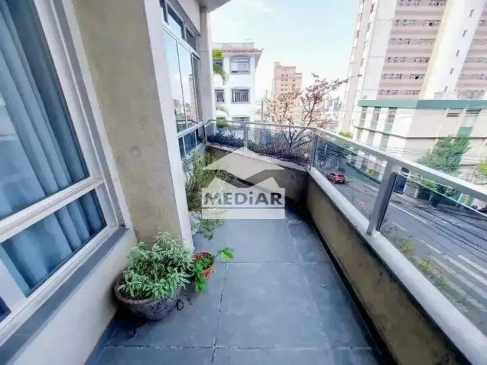 Apartamento, 4 quartos, 220 m² - Foto 2