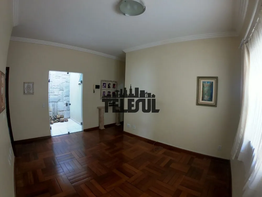 Casa, 3 quartos, 244 m² - Foto 9