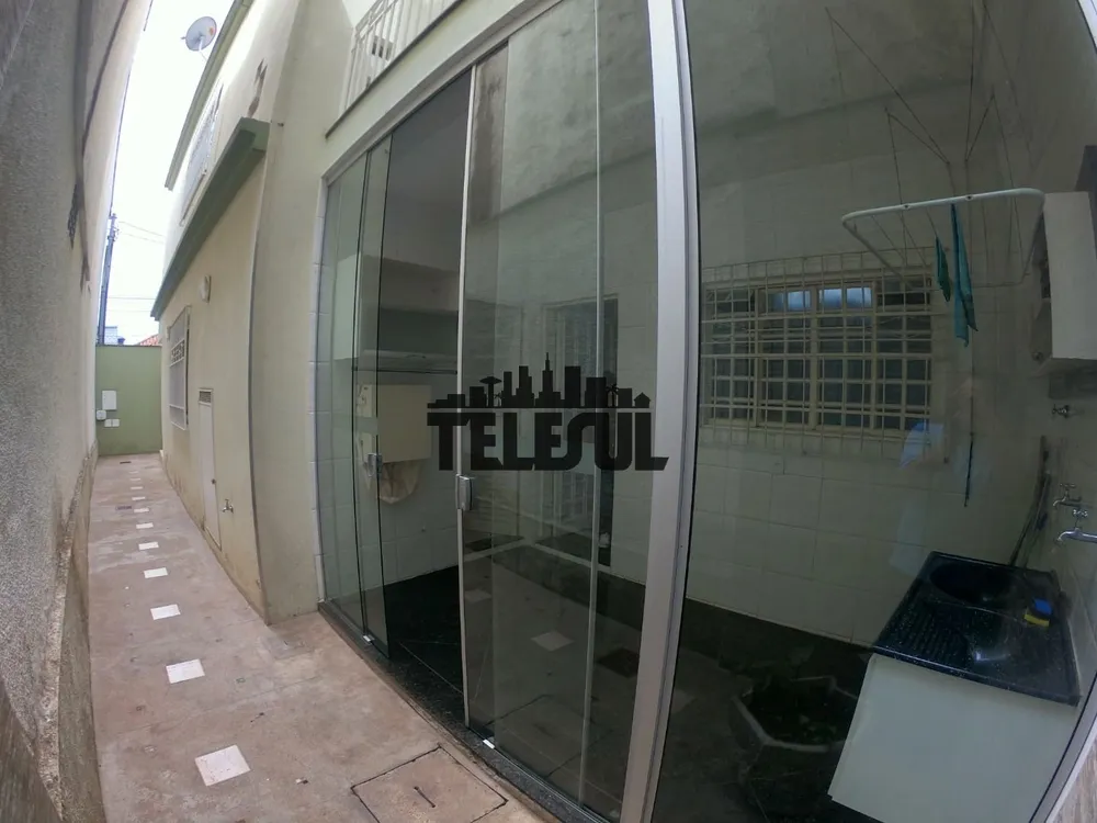 Casa, 3 quartos, 244 m² - Foto 7