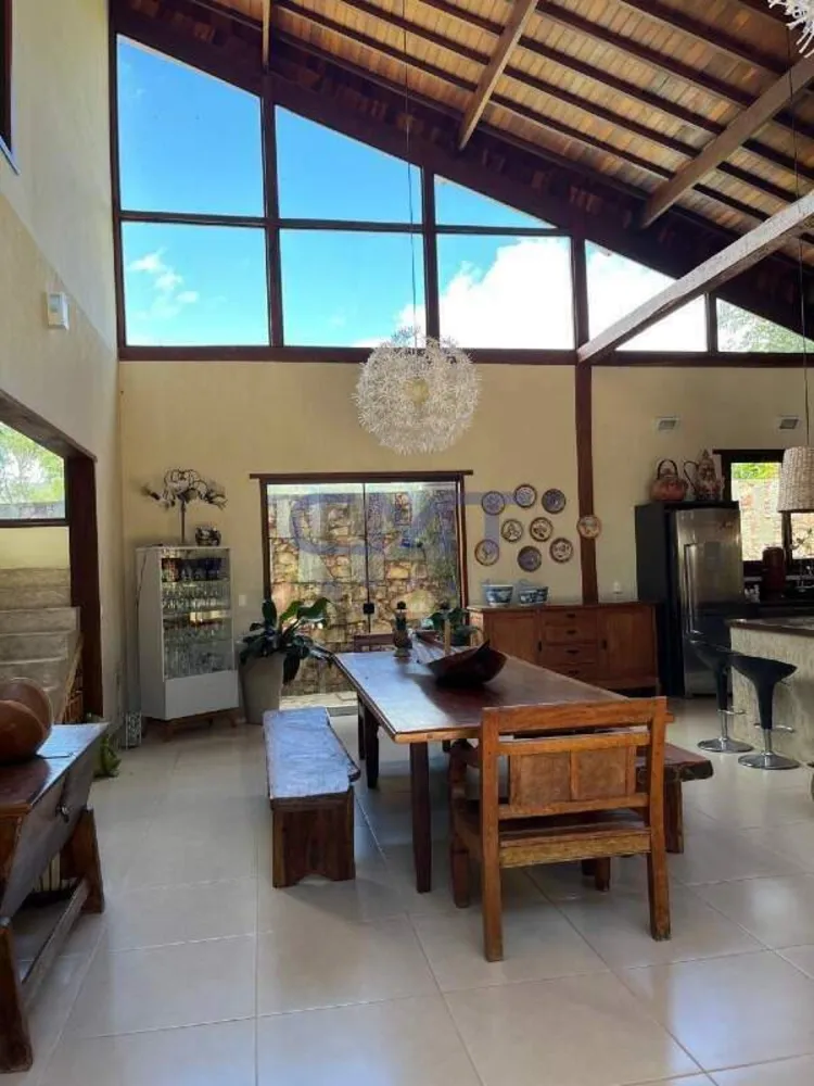 Casa, 4 quartos, 265 m² - Foto 2