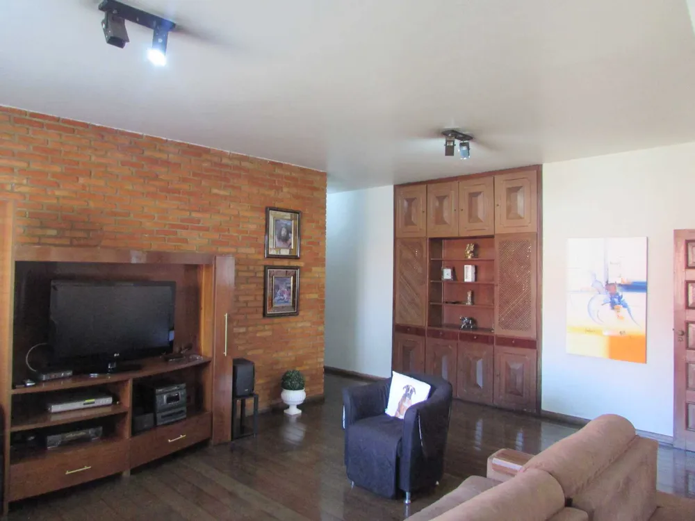 Casa, 4 quartos, 379 m² - Foto 9