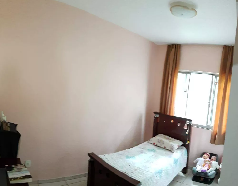 Casa à venda com 3 quartos, 240m² - Foto 12