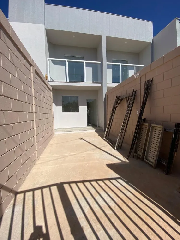 Casa, 2 quartos, 86 m² - Foto 1