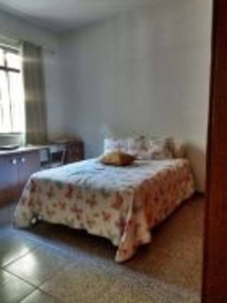 Apartamento à venda com 5 quartos, 218m² - Foto 2