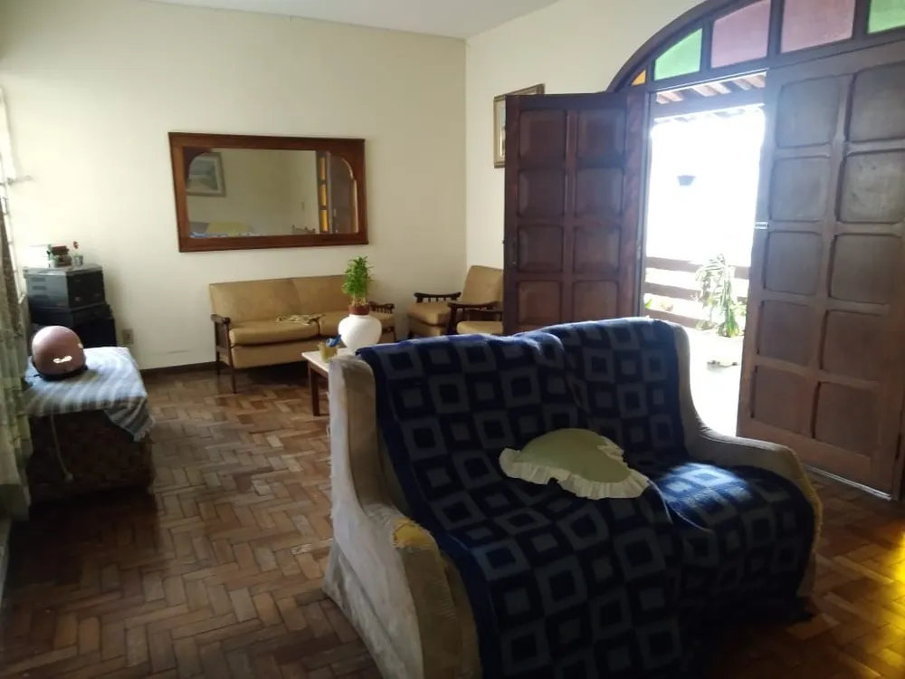 Casa, 3 quartos, 360 m² - Foto 1