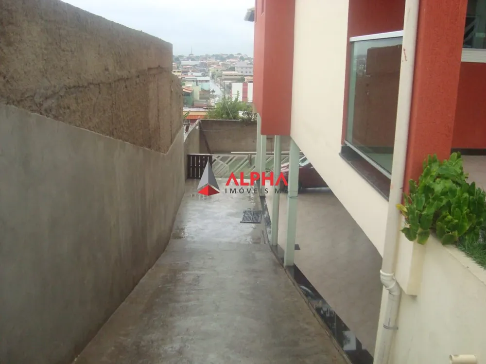 Casa, 3 quartos, 360 m² - Foto 2