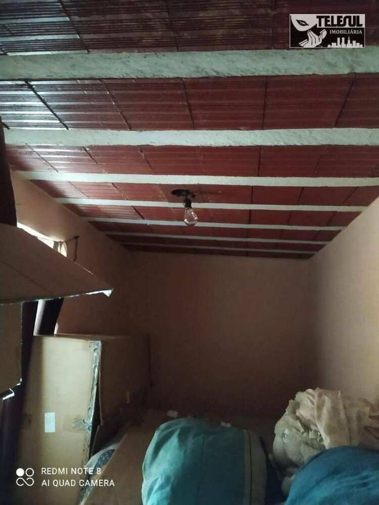 Casa à venda com 2 quartos, 144m² - Foto 9