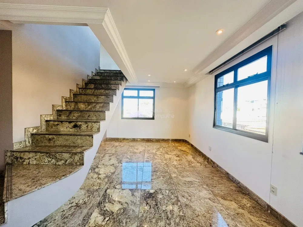 Apartamento, 3 quartos, 250 m² - Foto 2