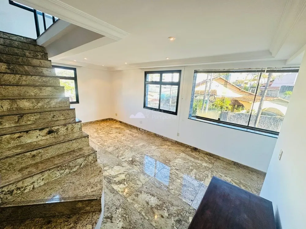 Apartamento, 3 quartos, 250 m² - Foto 1