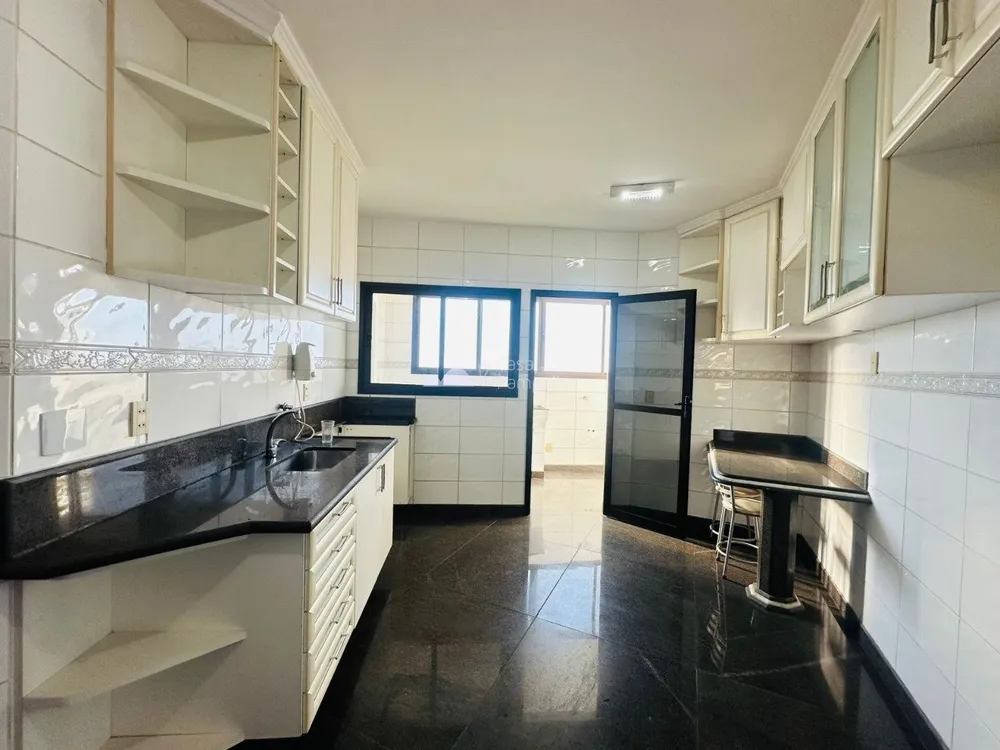 Apartamento, 3 quartos, 250 m² - Foto 6