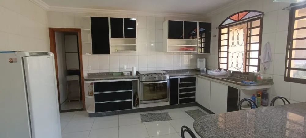 Casa, 5 quartos, 300 m² - Foto 16
