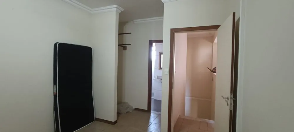 Casa, 5 quartos, 300 m² - Foto 11