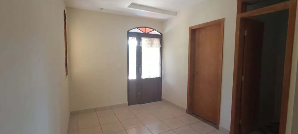 Casa, 5 quartos, 300 m² - Foto 2