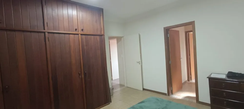 Casa, 5 quartos, 300 m² - Foto 21