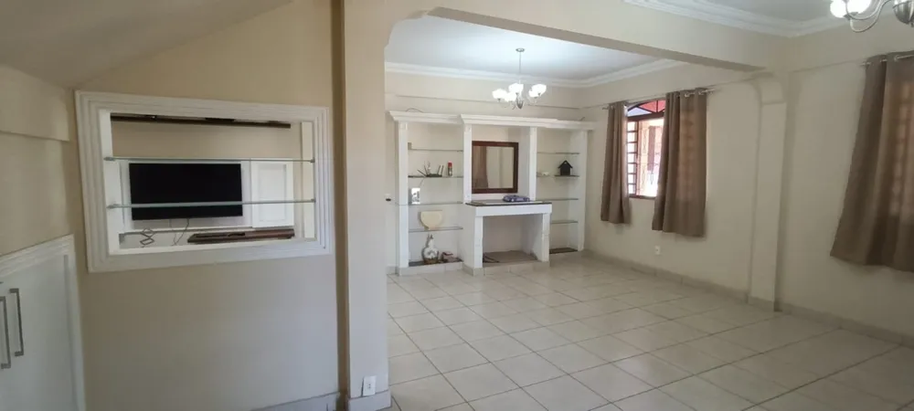 Casa, 5 quartos, 300 m² - Foto 3