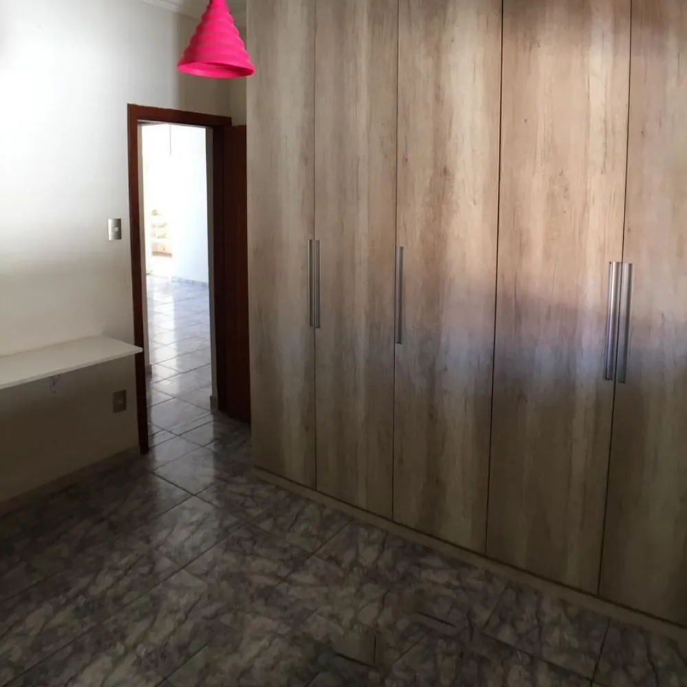Casa, 7 quartos, 348 m² - Foto 4