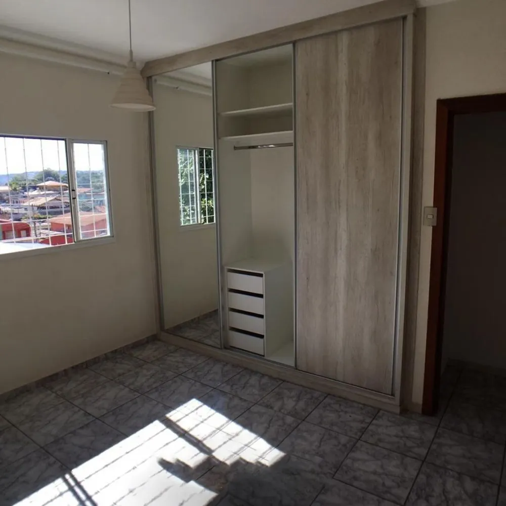 Casa, 7 quartos, 348 m² - Foto 2