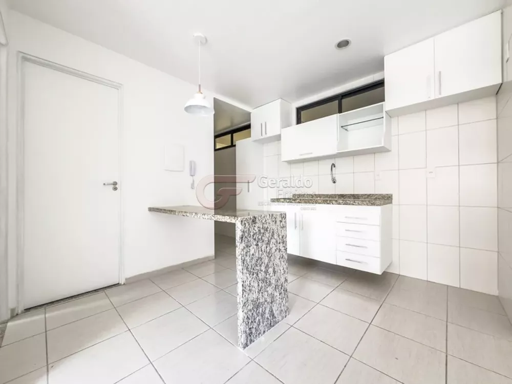 Apartamento à venda com 1 quarto, 45m² - Foto 3