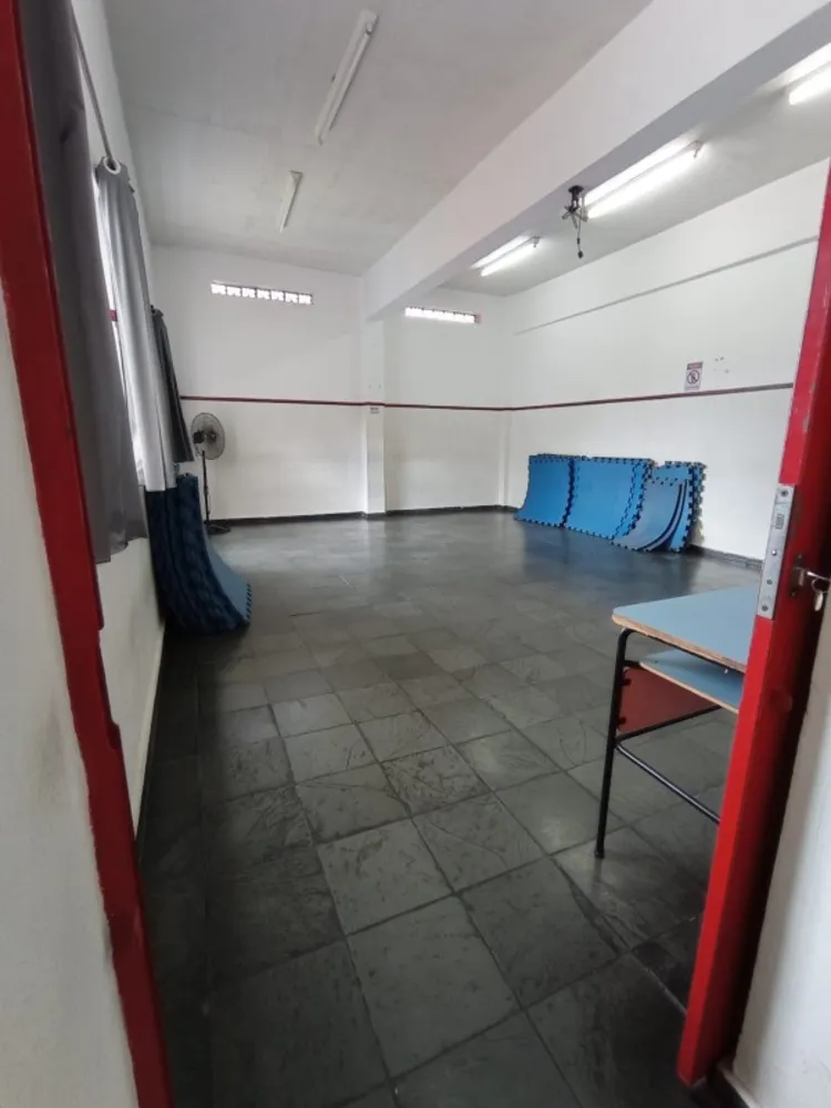Casa, 4 quartos, 617 m² - Foto 9