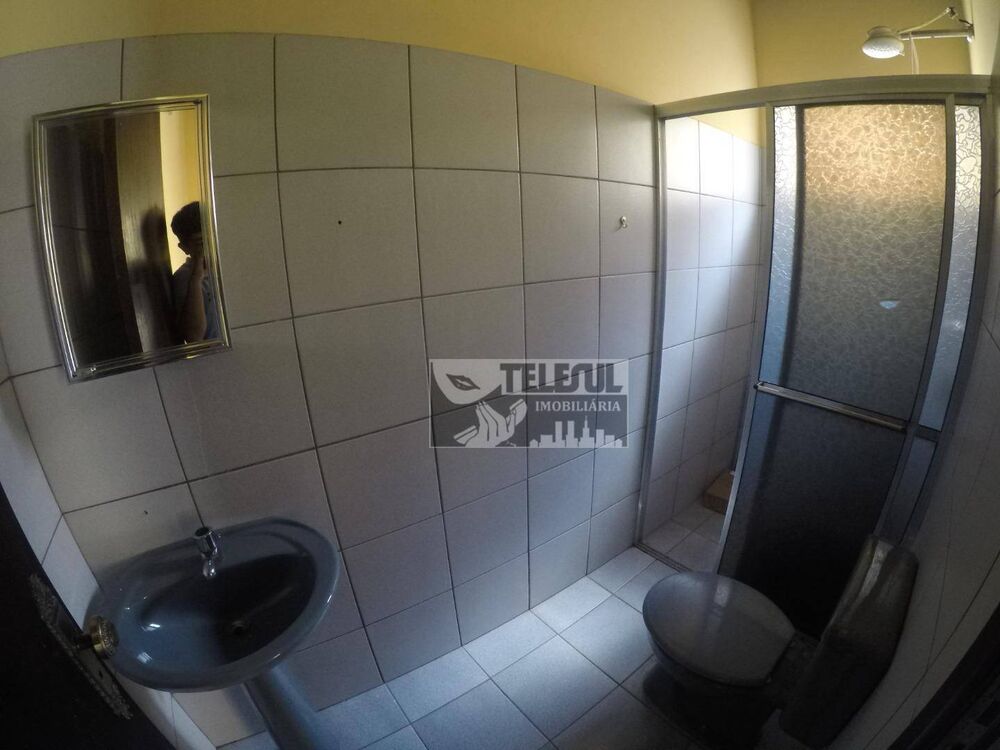 Casa à venda com 2 quartos, 200m² - Foto 11