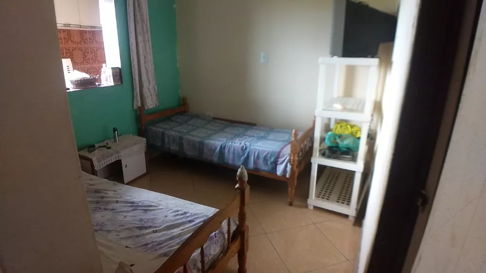 Casa à venda com 3 quartos, 200m² - Foto 6