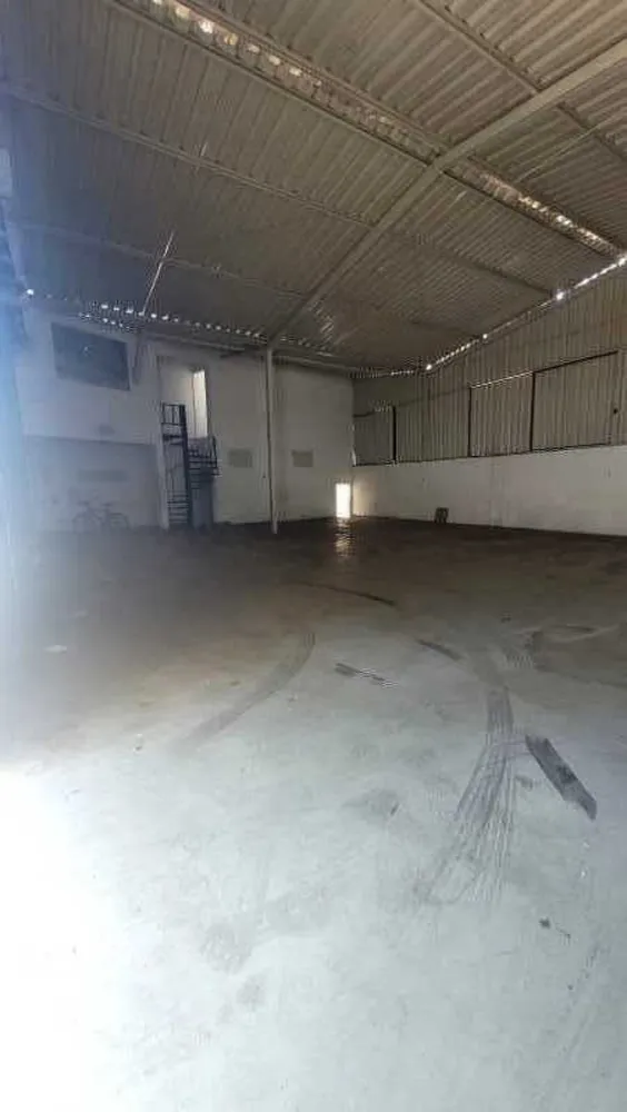 Depósito-Galpão, 864 m² - Foto 1