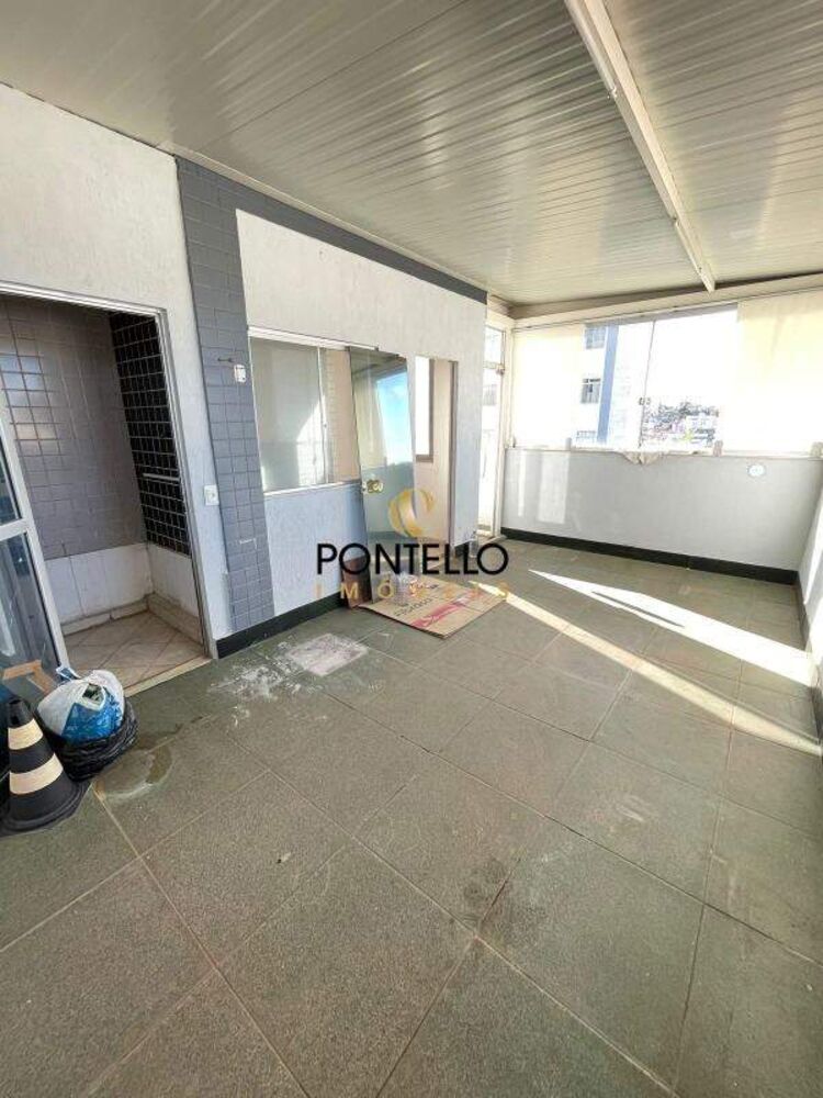 Cobertura à venda com 3 quartos, 147m² - Foto 1