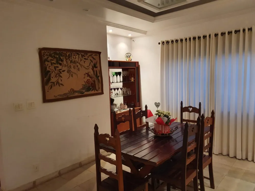 Casa, 5 quartos, 357 m² - Foto 6