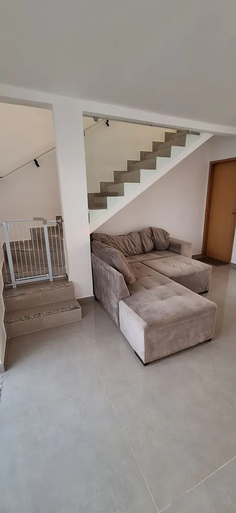 Casa, 2 quartos, 79 m² - Foto 1
