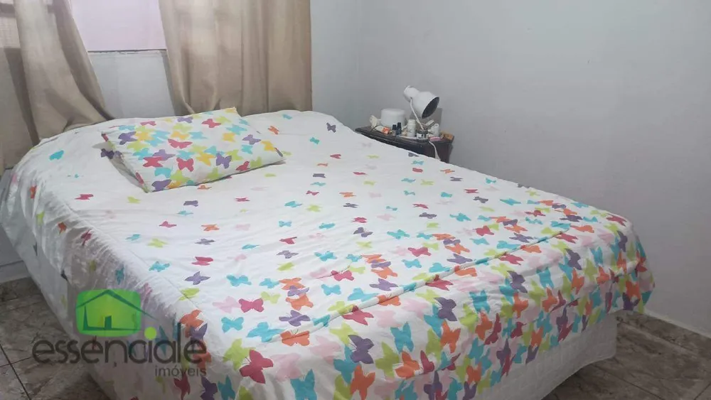 Casa, 4 quartos, 210 m² - Foto 9